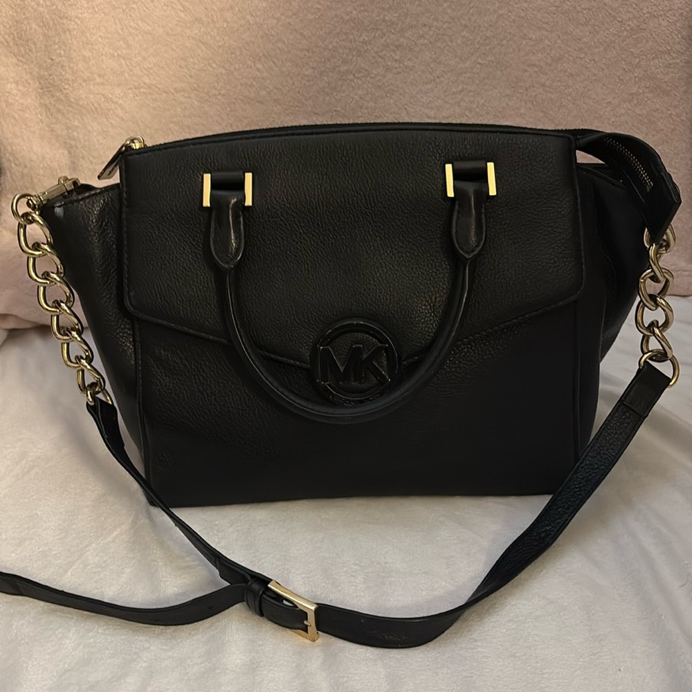Micheal Kors Purse